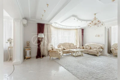 Продажа 3-комнатной квартиры 185 м², улица Василя Тютюнника, ЖК Престиж
