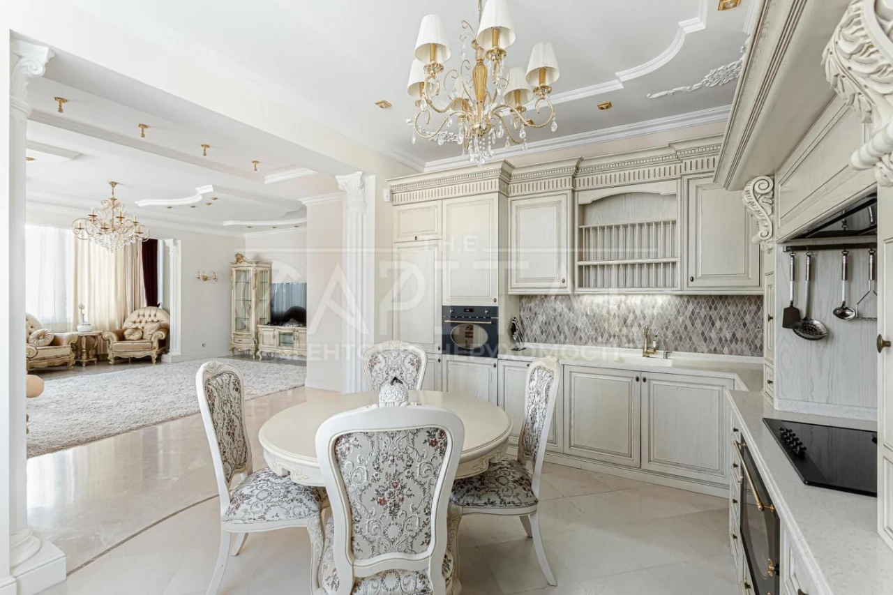 Продажа 3-комнатной квартиры 185 м², улица Василя Тютюнника, ЖК Престиж