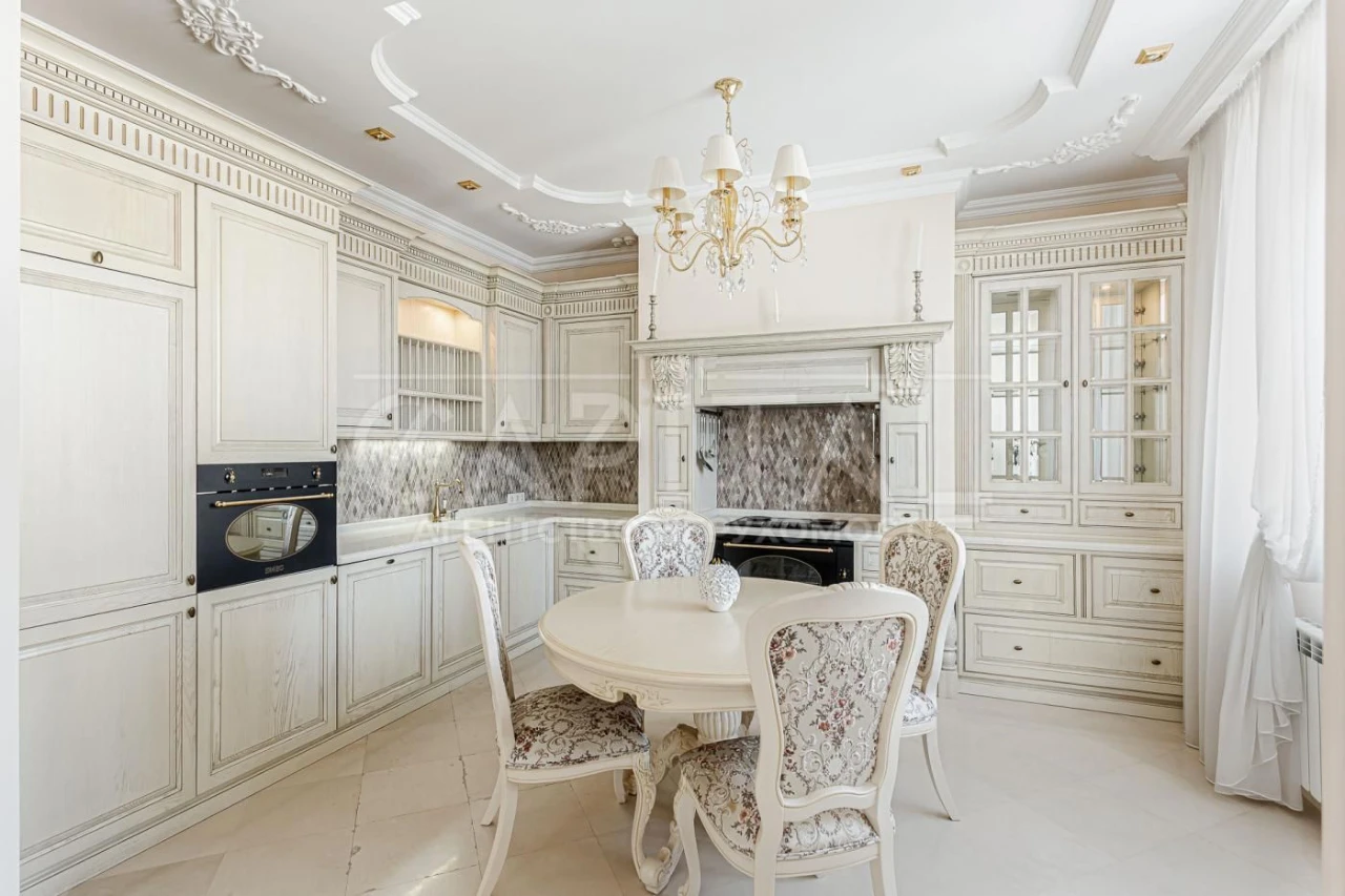 Продажа 3-комнатной квартиры 185 м², улица Василя Тютюнника, ЖК Престиж