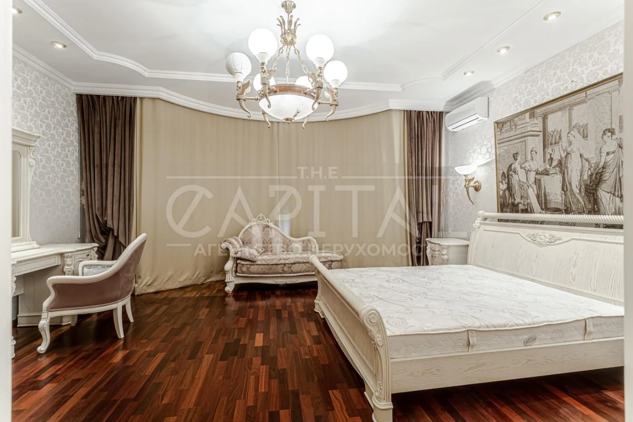 Продажа 3-комнатной квартиры 185 м², улица Василя Тютюнника, ЖК Престиж
