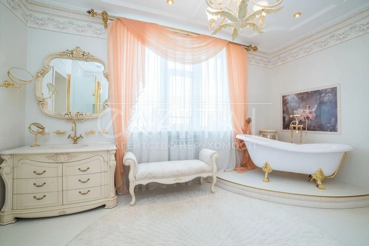 Продажа 3-комнатной квартиры 185 м², улица Василя Тютюнника, ЖК Престиж