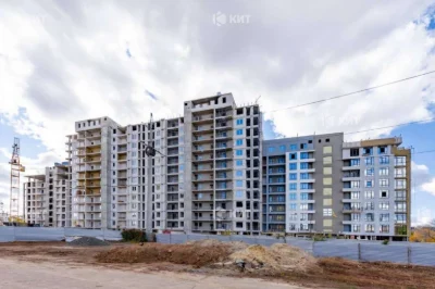 3к. 111м2, Центр (ЖК Авиационная, м. Научная, парк Горького)