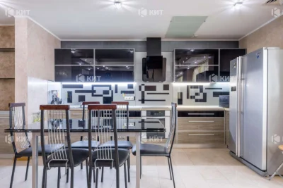 3-кімнатна, 125 м2, Центр (вул. Культури, метро Научна, ЖК Олимп)