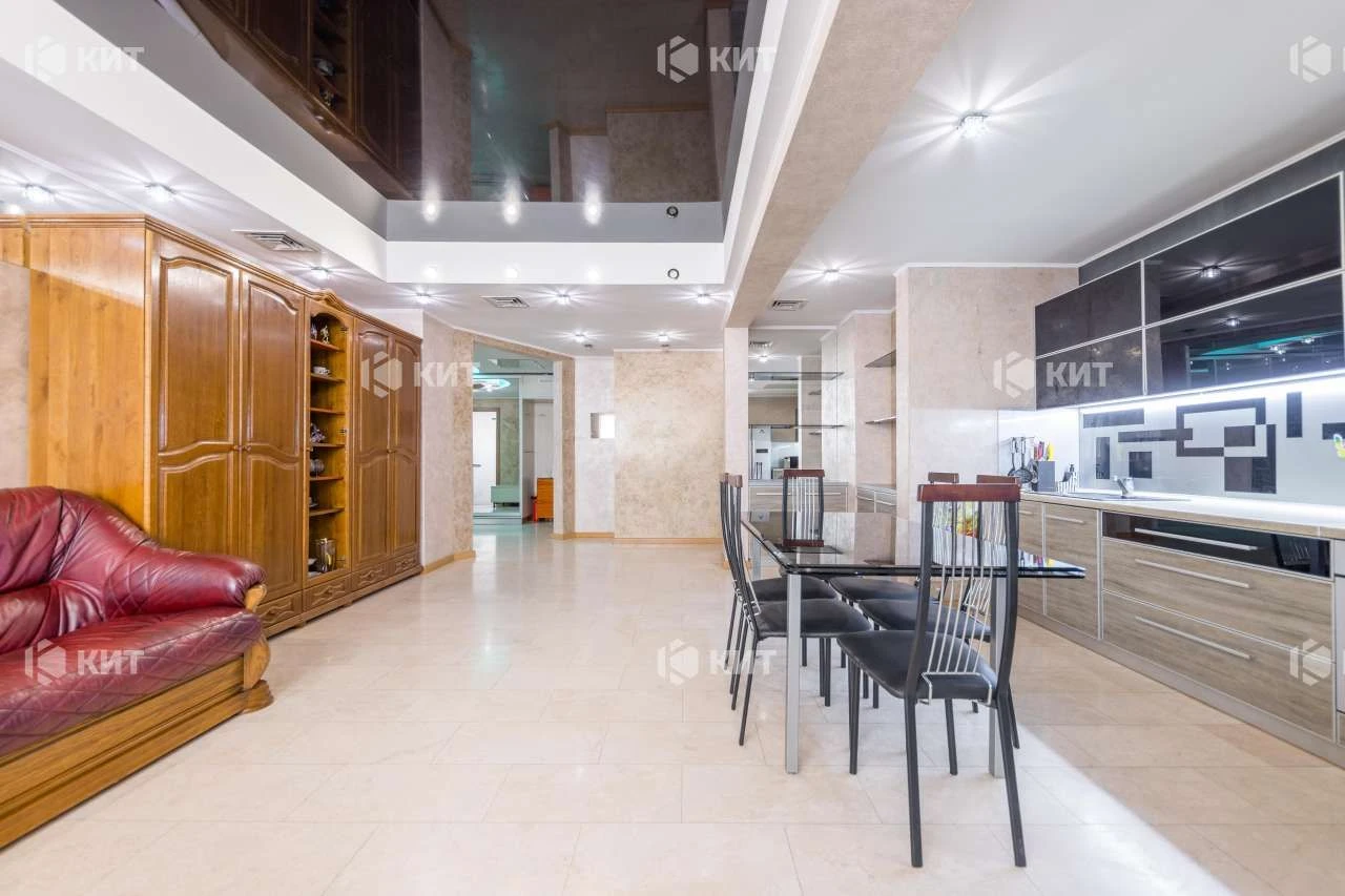 3-кімнатна, 125 м2, Центр (вул. Культури, метро Научна, ЖК Олимп)