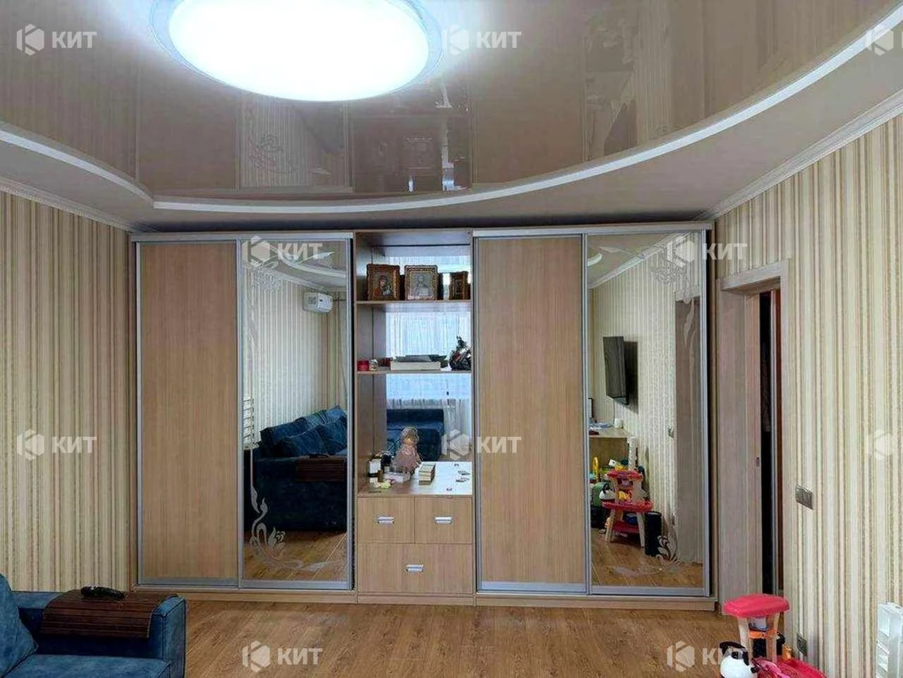 2к.72м2 Малишева (парк Артёма, Луч, пр. Героев Харькова 128-