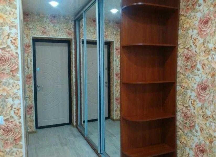 Продам гостинку в Индустриальном районе