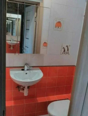 Продам гостинку в Индустриальном районе