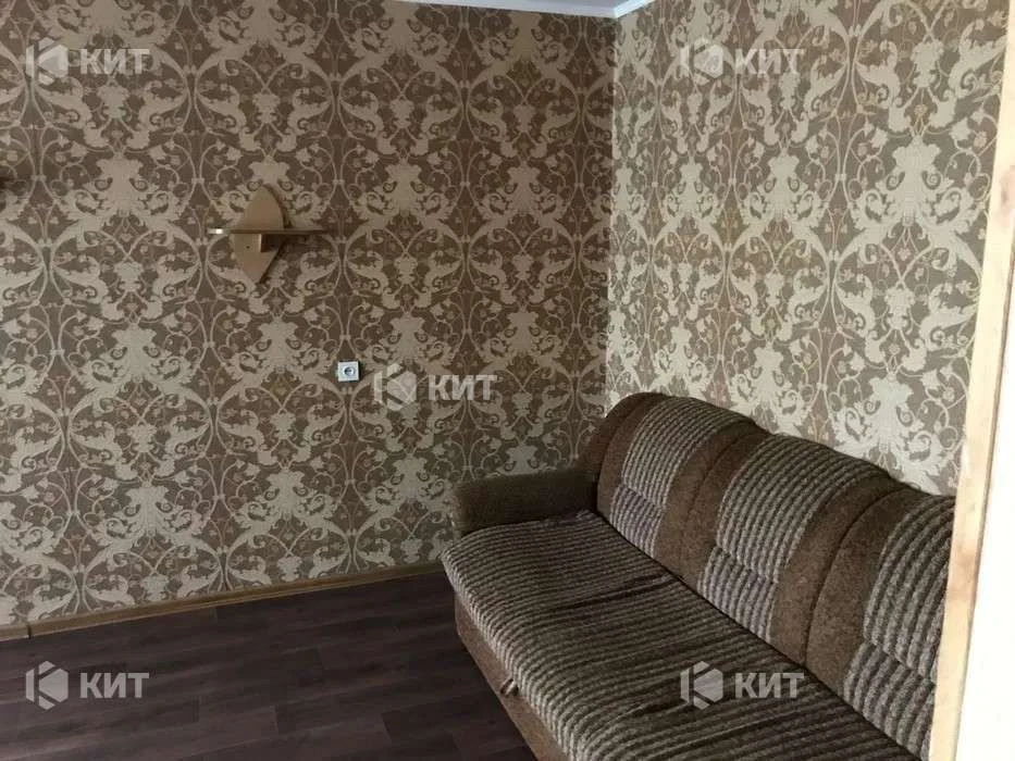 2к 45м2 Нові дома (Новые дома, Армейская, Г. Харькова, 216/3