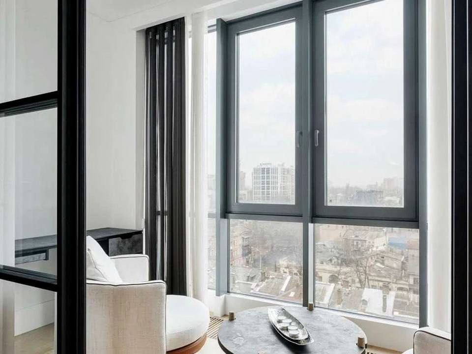 Apartment. Odessa, Velika Arnautska Street