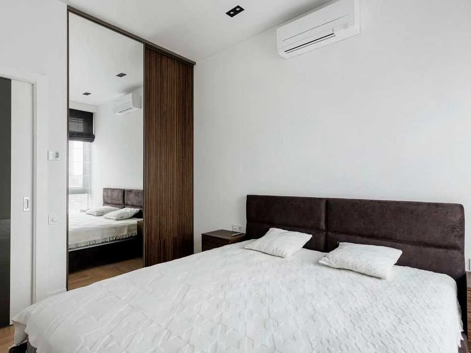 Apartment. Odessa, Velika Arnautska Street