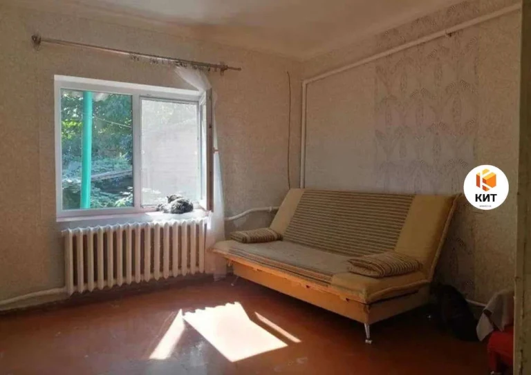 Part of a House, 4 rooms, 71 m2, Center, Heroes of Ukraine Street (Resurrection)