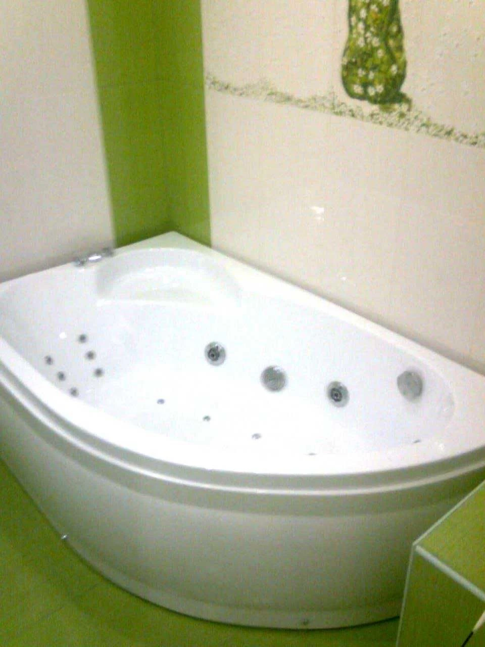 For sale renovated, 3 room apartment 4th floor/9th street Fortechnaya (Gryznova)