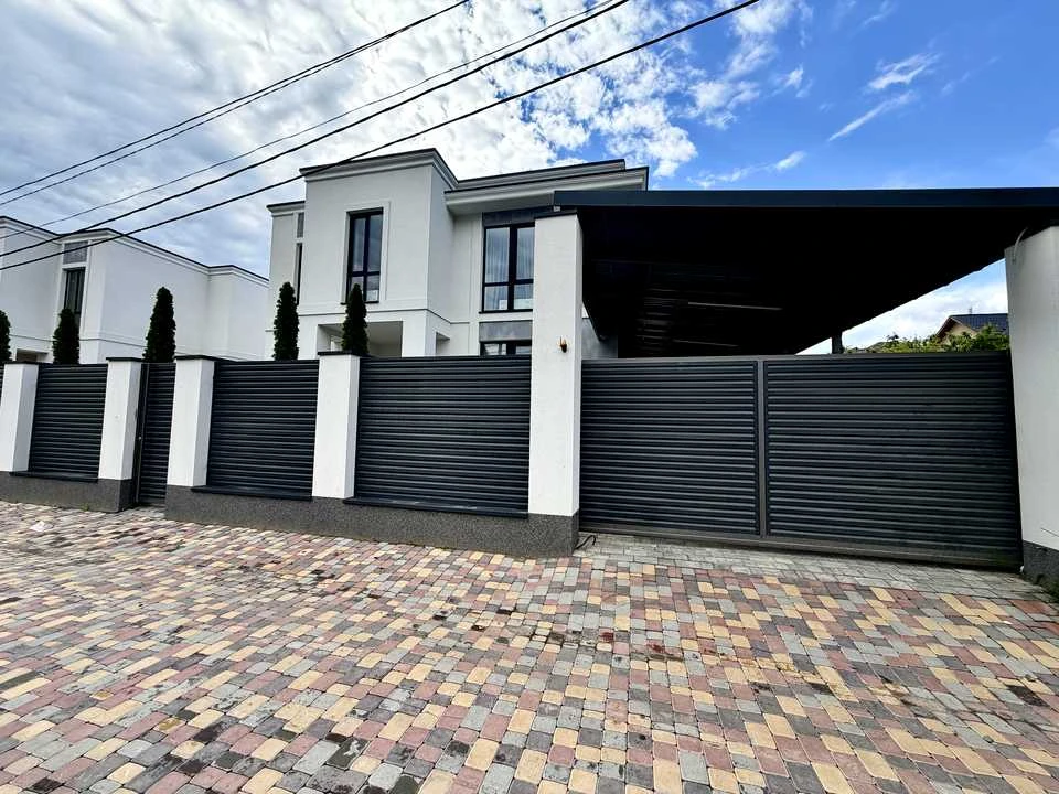 Будинок. Вінниця, Дачна вул.