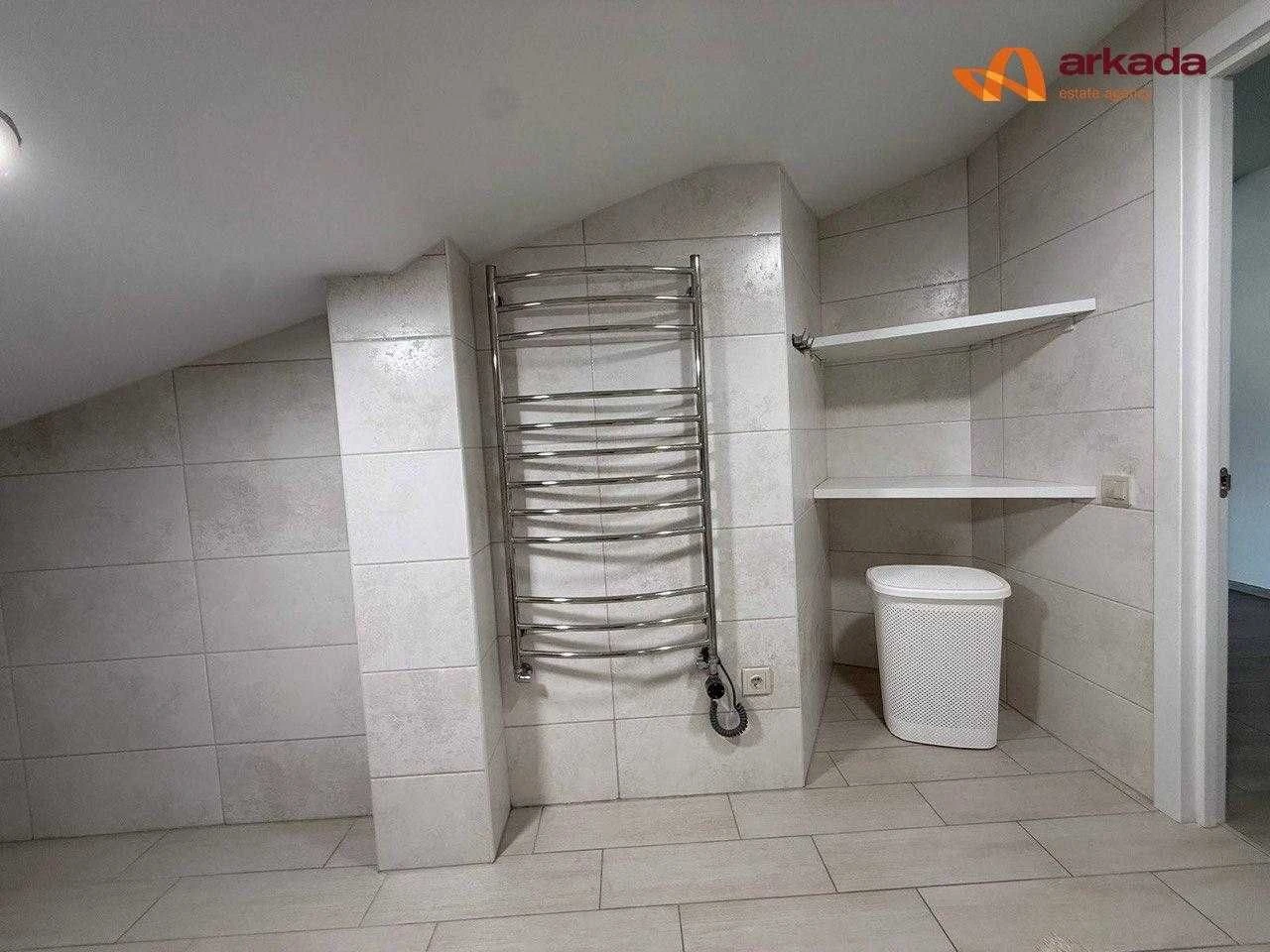 For Sale: 3-bedroom apartment