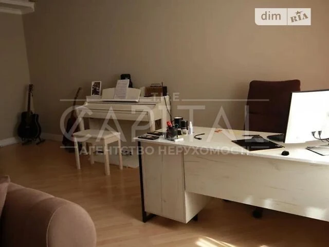 Продаж 3к квартири 149 кв. м на просп. Володимира Івасюка ПР