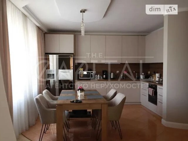 Продаж 3к квартири 149 кв. м на просп. Володимира Івасюка ПР