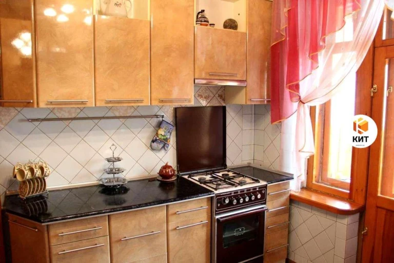 4к. 74.6м2 Центр (м. Университет, Мироносицкая ул. 67) 13663