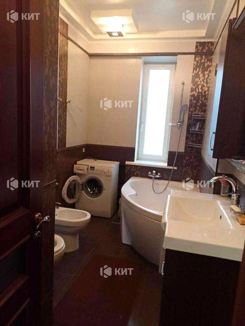 3к. 70м2 Центр (м. Университет, Свободы (Иванова) ул. 18) 13