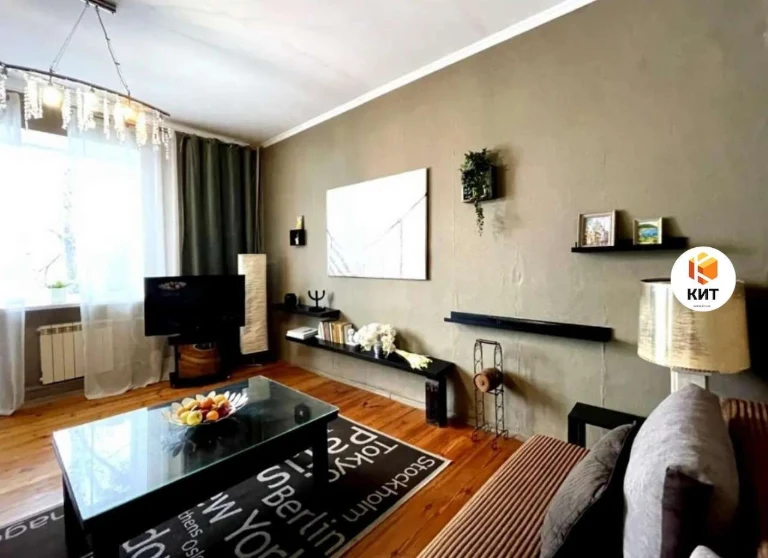 2к. 45м2, Center (Marshal Bazhanova Street, Metro Architecto Beketo)