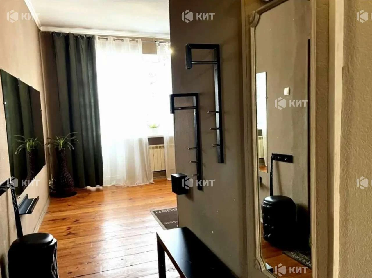 2-комнатная квартира, 45 м2, Центр (ул. Маршала Бажанова, м. Архитектора Бекетова