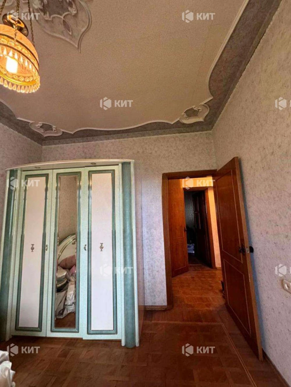 3к. 70м2 Центр (м. Ярослава Мудрого, Михайля Семенко (Чайков