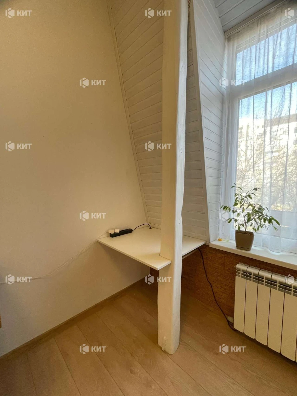 1к. 24м2, Центр (ул. Алчевских 23, м. Пушкинская) 131171 -