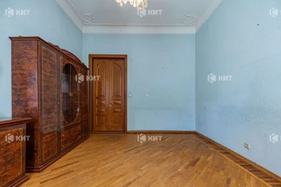 2к. 61м2, Центр (Куликовский спуск 14, м. Архитектора Бекето