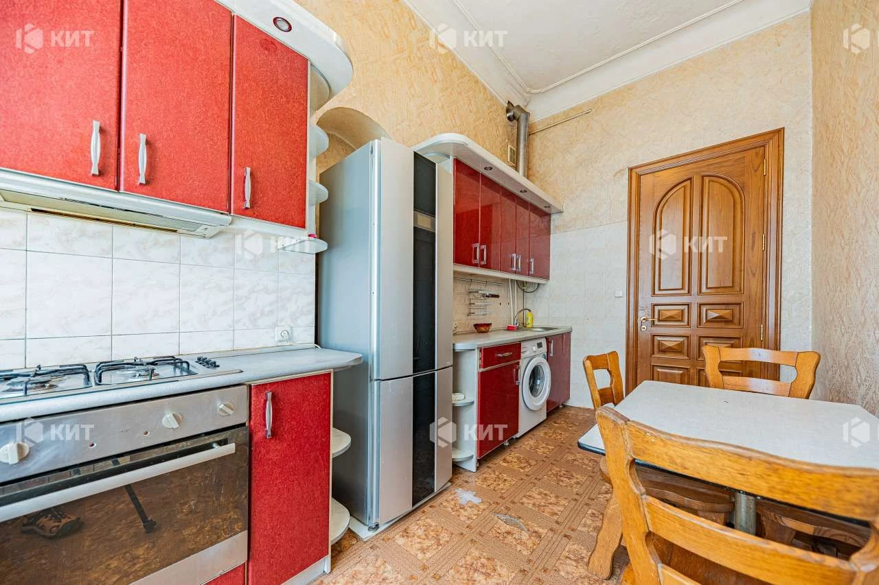 2к. 61м2, Центр (Куликовский спуск 14, м. Архитектора Бекето