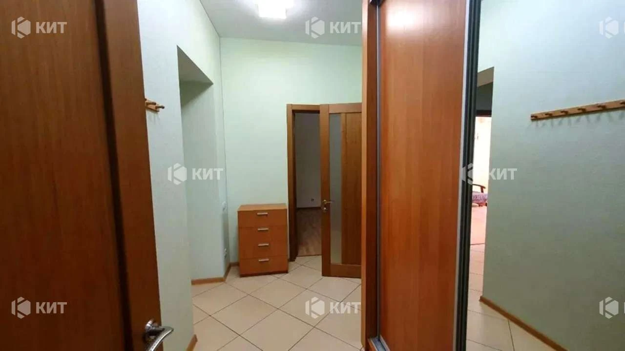 3к. 77м2 Центр (м. Площадь Конституции, Набережная ул. 7/9)