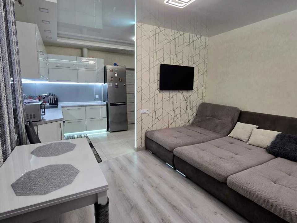 Apartment. Kharkiv, Kovalivska St. (Bestuzheva)