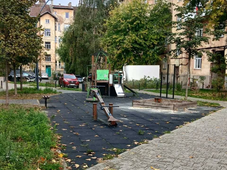 1-Bedroom Apartment for Rent | Near City Center