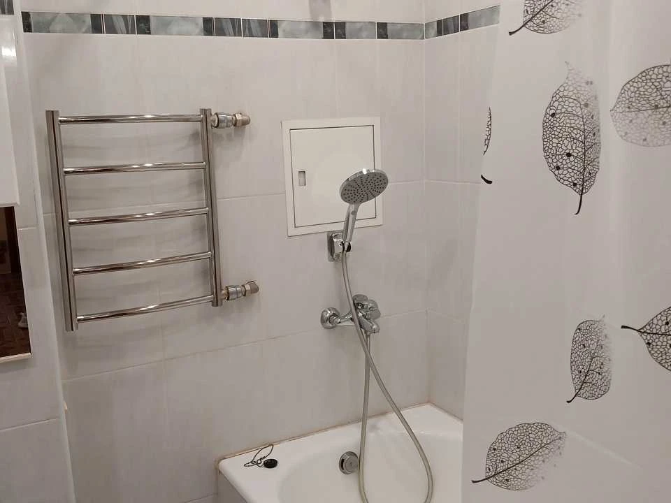 Apartment. Saperno-Slobidska St.