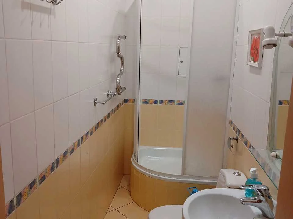 Apartment. Saperno-Slobidska St.