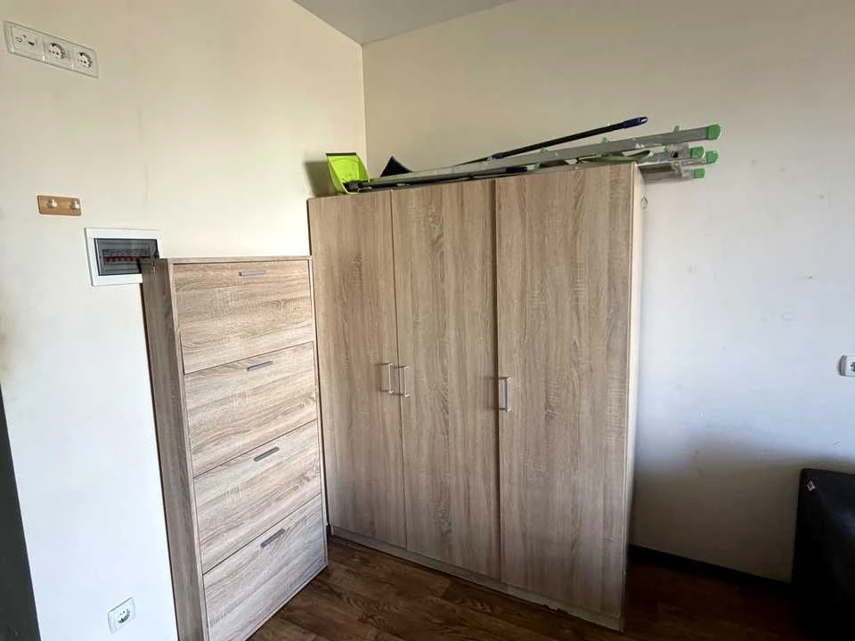 Квартира. Київ, Райдужна вулиця