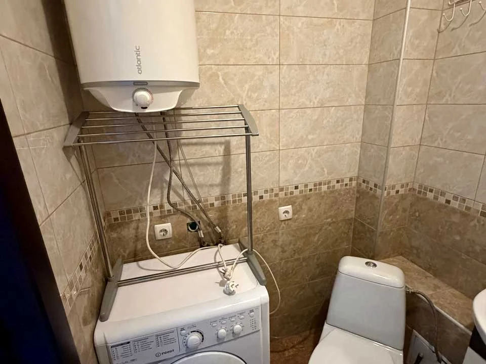 Квартира. Київ, Райдужна вулиця
