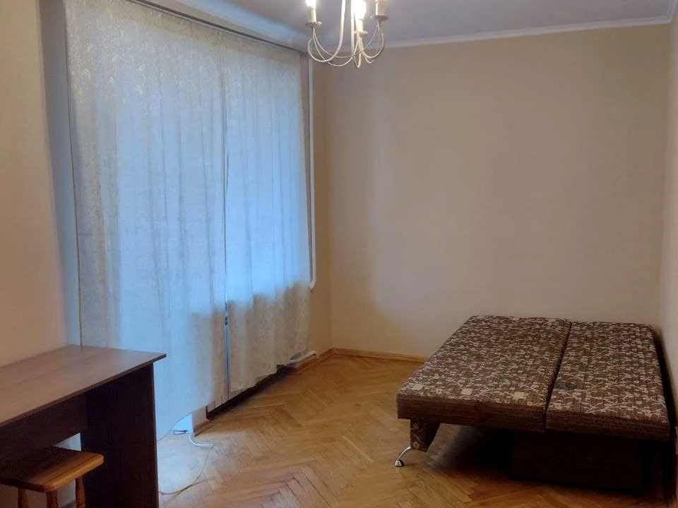 Квартира. Київ, Рибальська вулиця.