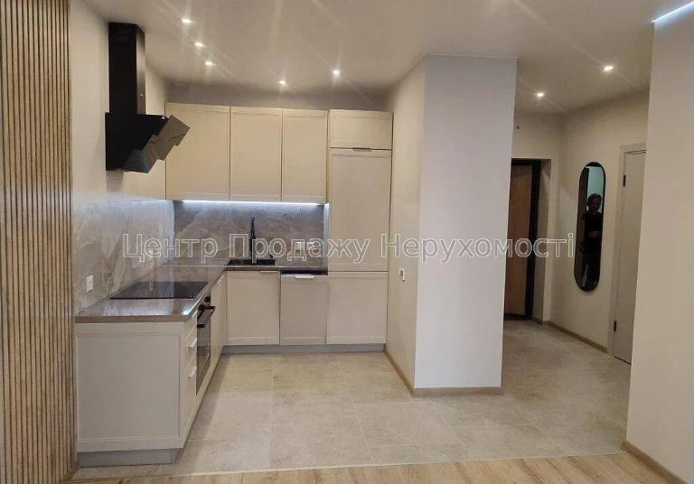 Продается 1-комнатная квартира, 43,5 м², 4/25 этаж, ЖК «Варшавский 3»