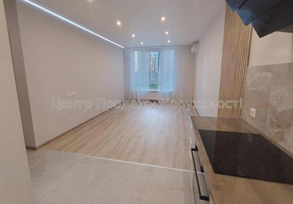 Продается 1-комнатная квартира, 43,5 м², 4/25 этаж, ЖК «Варшавский 3»
