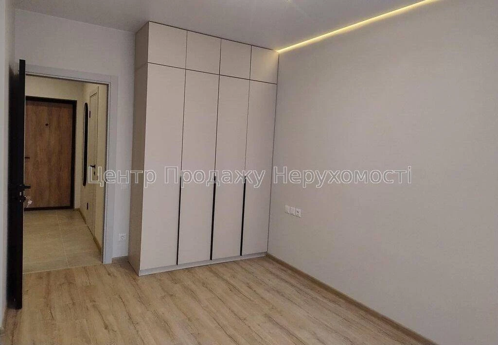 Продается 1-комнатная квартира, 43,5 м², 4/25 этаж, ЖК «Варшавский 3»