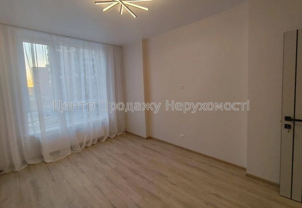 Продается 1-комнатная квартира, 43,5 м², 4/25 этаж, ЖК «Варшавский 3»