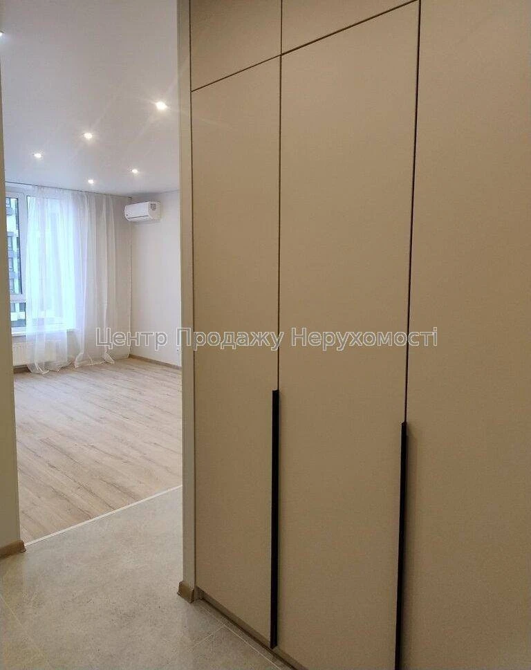 Продается 1-комнатная квартира, 43,5 м², 4/25 этаж, ЖК «Варшавский 3»