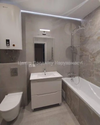 Продается 1-комнатная квартира, 43,5 м², 4/25 этаж, ЖК «Варшавский 3»