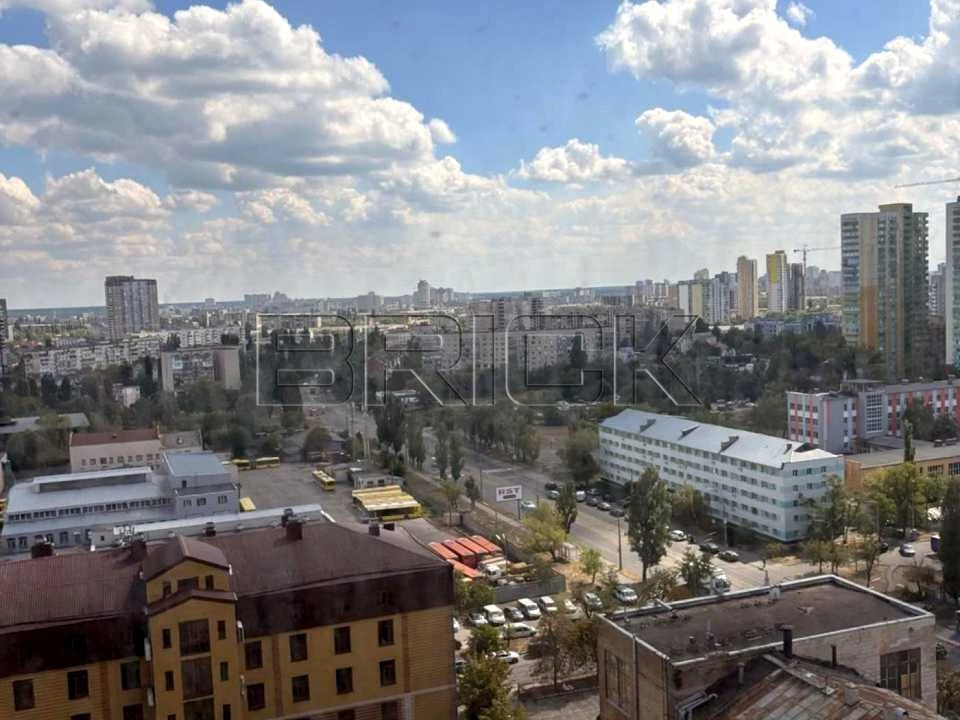 Apartment. Volodymyr Sosyura Street, Kyiv