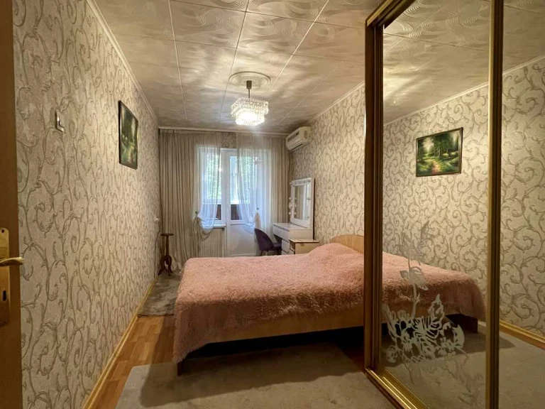 Apartment. Alexander Mahova Street, Kyiv
