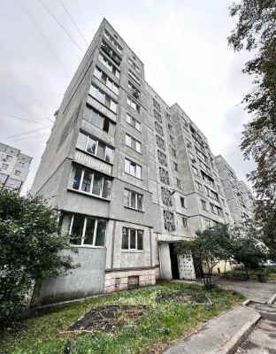 Продаж 2 кімнатної квартири по вул. Тулузи, 5 52.26 кв. м