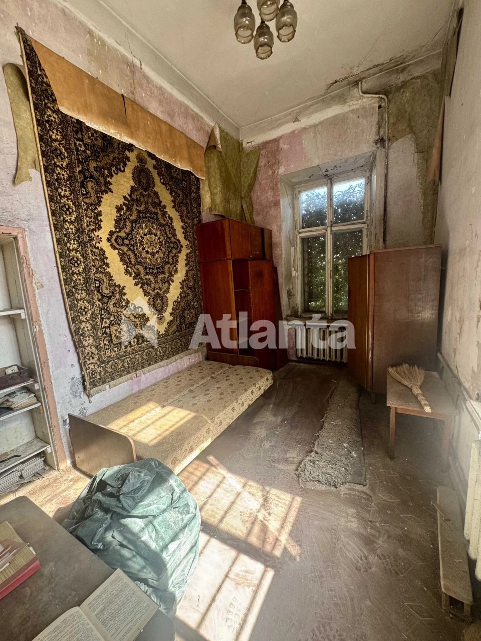 Продається квартира в центрі міста, вулиця Мечникова, біля