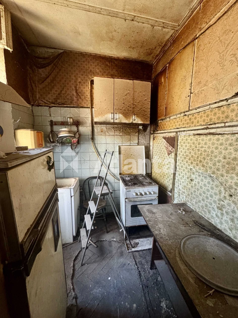 Продається квартира в центрі міста, вулиця Мечникова, біля
