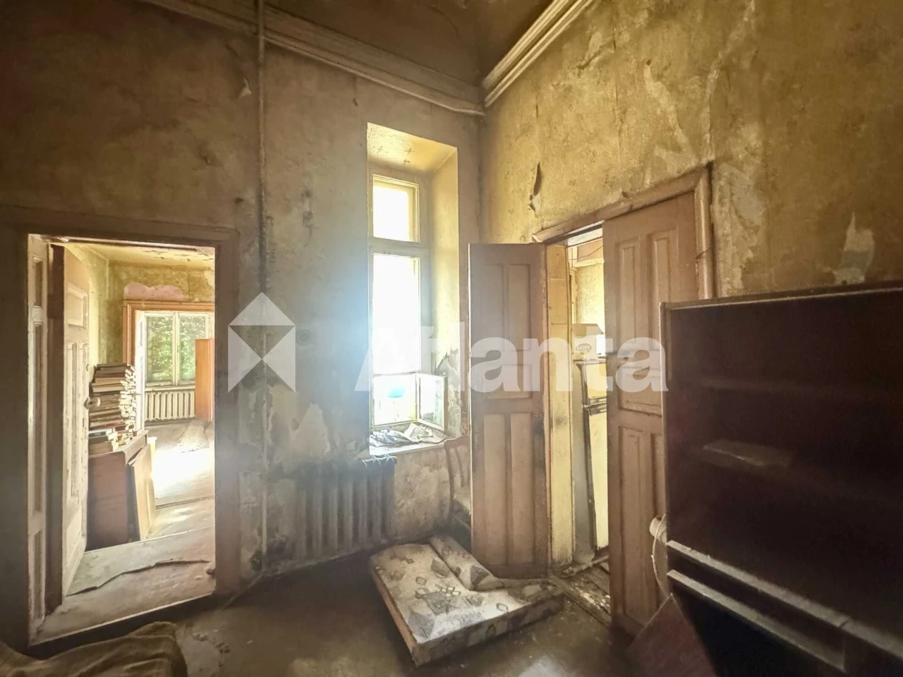 Продається квартира в центрі міста, вулиця Мечникова, біля