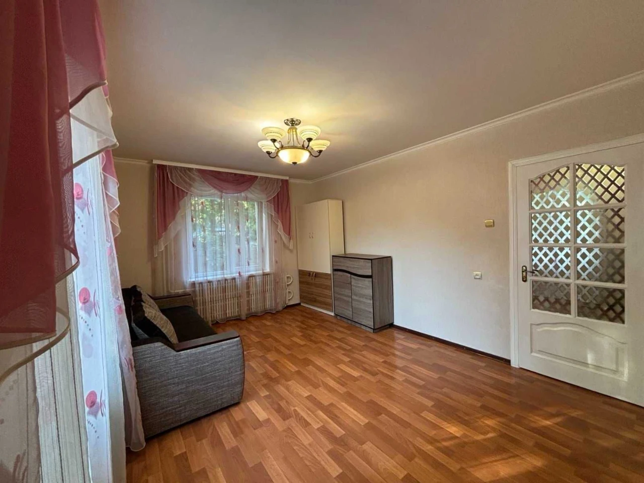 Sale of a good 1-bedroom apartment renovated in the Southwest