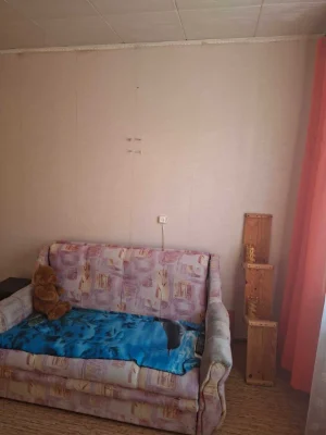 Продається гостьова квартира, метро "Заводська"